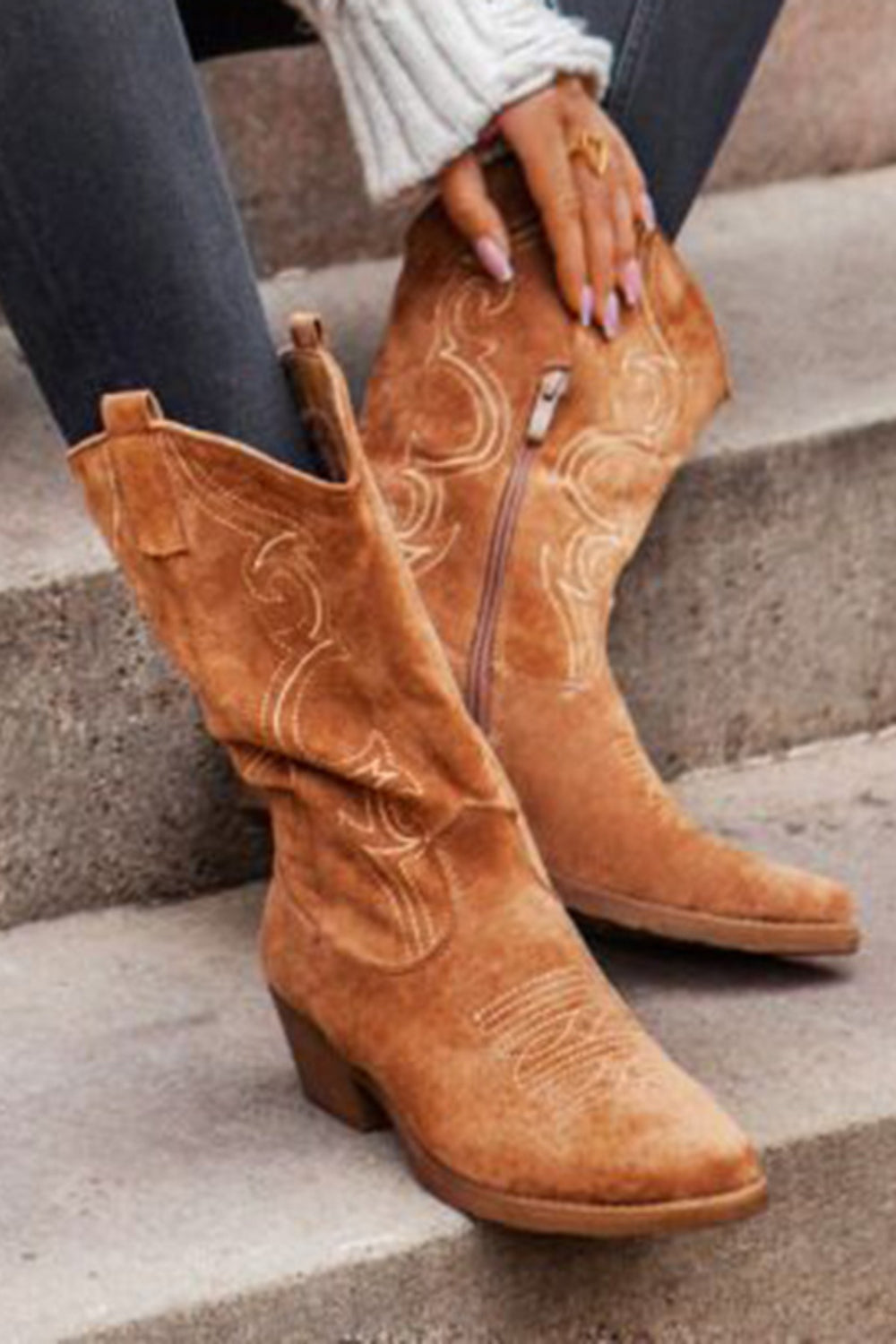 Daily Embroidered Pointy Toe Chunky Heel Cowboy Mid Calf Boots