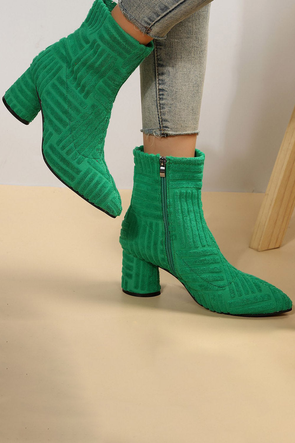 Daily Textured Pointy Toe Side Zipper Chunky Heel Ankle Boots